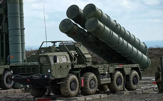 रूस दौरे पर जाएंगी रक्षा मंत्री निर्मला सीतारमण, S-400 मिसाइल खरीदने पर बन सकती है बात