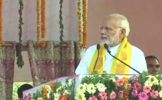 पीएम मोदी ने कहा- काशी की धार्मिक पहचान बाबा विश्वनाथ से और औद्योगिक पहचान DLW से