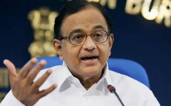 सोने के आयात में छूट देने के लिये पी चिदंबरम के खिलाफ केंद्र सरकार कार्रवाई के मूड में