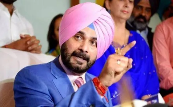 मजीठिया से माफी मांगने पर फ़ज़ीहत, सिद्धू बोले- केजरीवाल ने पंजाब का किया अपमान