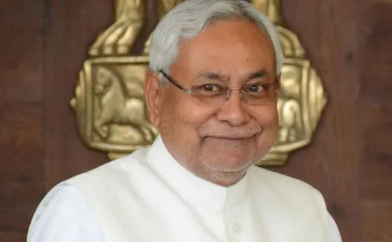 नीतीश को SC से मिली राहत, MLC की सदस्यता रद्द करने की याचिका खारिज