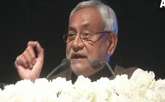 नीतीश का एक तीर से दो निशाना - दरभंगा-भागलपुर तनाव पर बीजेपी को घेरा, पासवान के बयान का किया समर्थन