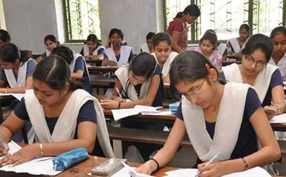 CBSE का 10वीं,12वीं का पेपर लीक, पीएम मोदी ने जताई नाराजगी, जावड़ेकर ने दिए जांच के आदेश