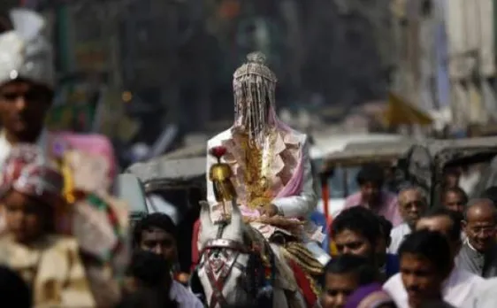 उत्तर प्रदेश: महीनों से रुकी है दलित युवक की शादी, कहा, क्या मैं नहीं हूं हिंदू?