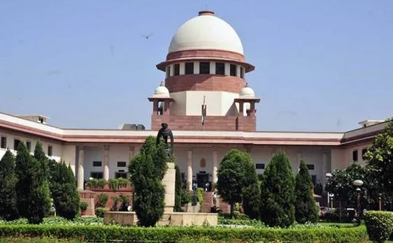 दिल्ली सीलिंग: सुप्रीम कोर्ट ने कहा, झुग्गी झोपड़ी और गरीबों पर नहीं होगी कार्रवाई
