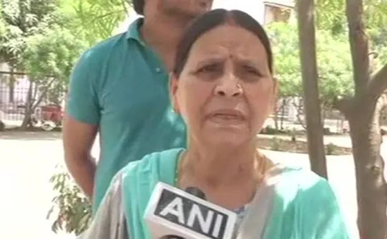 नीतीश को राबड़ी का पत्र, कहा- परिवार को कुछ हुआ तो वो होंगे जिम्मेदार