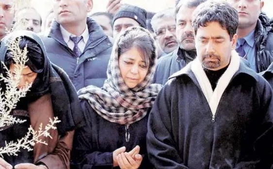 कठुआ गैंगरेप: बीजेपी-पीडीपी इस घिनौने जूर्म में भागीदार, खून से कीमत चुकाएंगे कश्मीरी