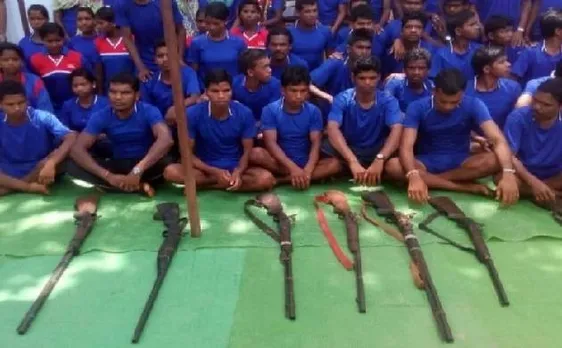 छत्तीसगढ़: नारायणपुर में 60 नक्सलियों ने किया आत्मसमर्पण, आला अधिकारी थे मौजूद