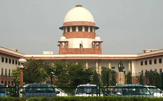 अयोध्या विवाद: क्या संवैधानिक पीठ में भेजा जायेगा ये मामला, फैसला आज