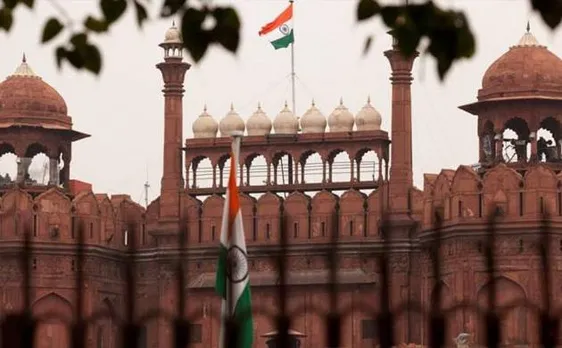 डालमिया ग्रुप ने 'लाल किले' को लिया गोद, विपक्ष ने जताया विरोध, ममता ने बताया काला दिन