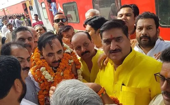 BJP सांसद का आदेश- राजधानी रोक दो, 10 मिनट में वैशाली एक्सप्रेस चाहिए