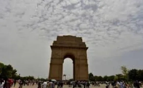 बदला दिल्ली के मौसम का मिजाज, देर शाम तक हो सकती है बारिश