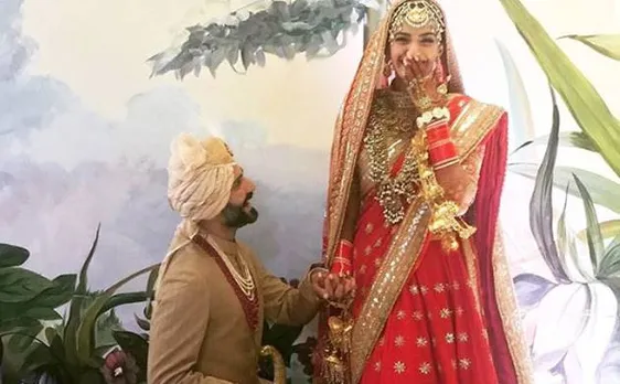 परिवार को जिम्मेदारी सौंप सोनम कपूर ने उठाया शादी का पूरा लुत्फ, ये वीडियो दे रहे सबूत