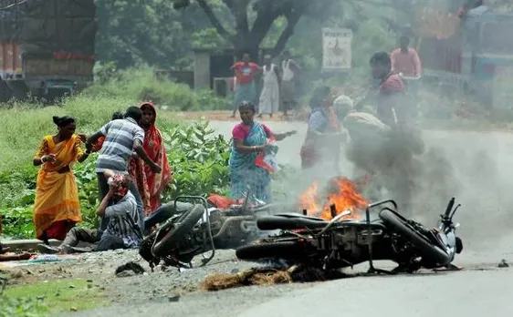 बंगाल चुनाव: भारी खूनखराबा और हिंसा में अब तक 12 की मौत, गृह मंत्रालय ने राज्य सरकार से मांगी रिपोर्ट