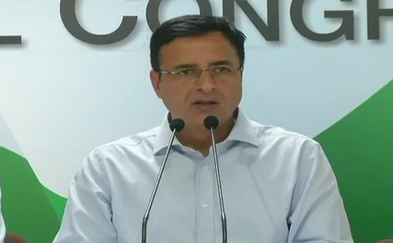 कांग्रेस ने कहा- कर्नाटक के राज्यपाल को अपने पद पर रहने का कोई अधिकार नहीं, बीजेपी ने किया पलटवार