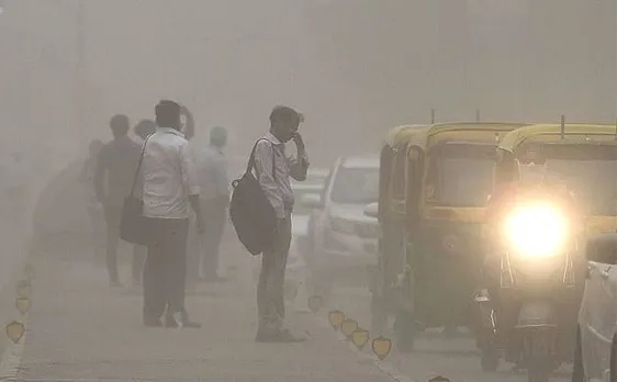 उत्तर भारत में बिगड़ा मौसम, दिल्ली-NCR में फिर आया आंधी-तूफान