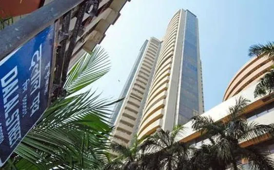 शेयर बाजारों में गिरावट, सेंसेक्स 306 अंक गिरा, निफ्टी 10,430 पर बंद