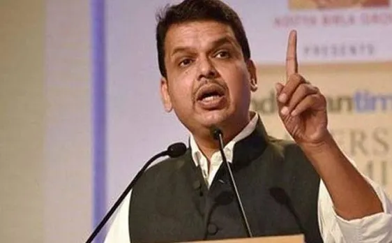 फडनवीस का उद्धव पर हमला, कहा- बाल ठाकरे ने कभी किसी की पीठ में छूरा नहीं भोंका