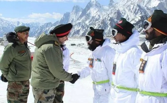 उत्तरी कमान प्रमुख रणबीर सिंह ने सियाचिन का दौरा किया