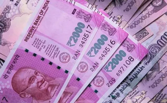 कैशलेश भारत को 'झटका' नोटबंदी के बाद दोगुना हुआ कैश