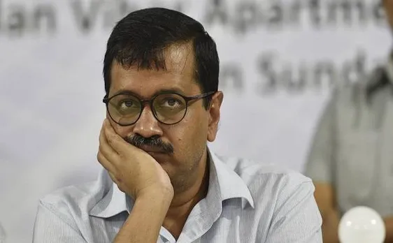 नीति आयोग की बैठक में एलजी की मौजूदगी पर ट्वीट कर फंसे केजरीवाल, कांत ने दिया जवाब