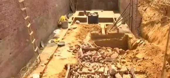 दिल्ली: ग्रेटर कैलाश में दीवार गिरने से एक मजदूर की मौत, 5 घायल