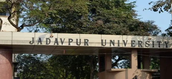 जाधवपुर यूनिवर्सिटी: छात्रों की हड़ताल खत्म, पुराने पैटर्न से होगा दाखिला, इस्तीफा देंगे वीसी