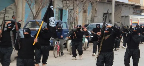पाकिस्तान: ISIS ने ली आत्मघाती हमले की जिम्मेदारी, 128 लोगों की गई जानें