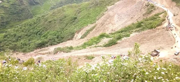 उत्तराखंड: एक महीने में दूसरा हादसा, गहरी खाई में बस गिरने से 14 की मौत, 17 घायल
