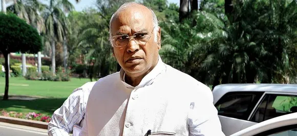 अविश्वास प्रस्ताव पर खड़गे ने कहा- ना हो समय सीमा, सुमित्रा महाजन ने दिया ये जवाब
