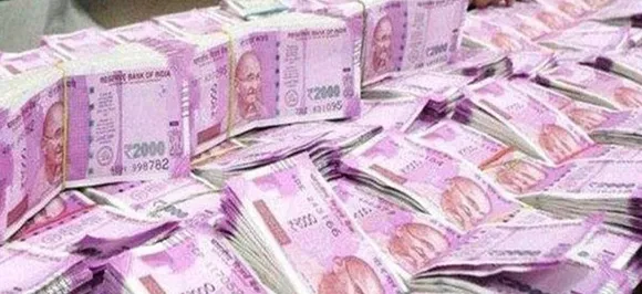 मुगलसराय स्टेशन से 2 करोड़ रुपए के साथ 2 युवक गिरफ्तार