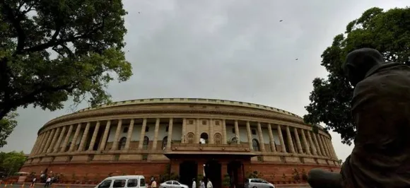 मॉनसून सत्र  LIVE: हंगामे के बाद लोकसभा की कार्यवाही स्थगित