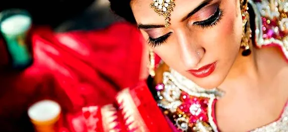 शादी के दिन खूबसूरत दिखने के लिए जरूर पढ़ें ये एक्सपर्ट TIPS