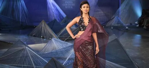 Indian Couture Week में अब शिल्पा शेट्टी ने दिखाया बोल्ड और हॉट अवतार