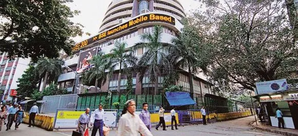 RIL के शेयर्स में तेजी के चलते लगातार 7वें दिन शेयर बाजार मे छाई बहार, सेंसेक्स पहली बार 37,600 के पार