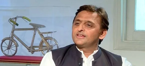 बंगले में तोड़फोड करने वाले का नाम बताओ 11 लाख का ईनाम पाओः अखिलेश