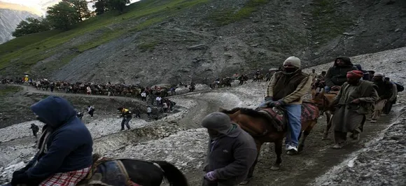 अलगाववादियों का घाटी बंद, दो दिन के लिए रोकी गई अमरनाथ यात्रा, जनजीवन प्रभावित