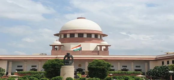 अनुच्छेद 35A: सुप्रीम कोर्ट में सुनवाई टली, संविधान पीठ को भेजने पर होगा विचार