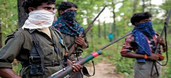 छत्तीसगढ़: पुलिस मुठभेड़ में 14 नक्सली ढ़ेर, मौके से कई बंदूकें और भारी मात्रा में विस्फोटक बरामद