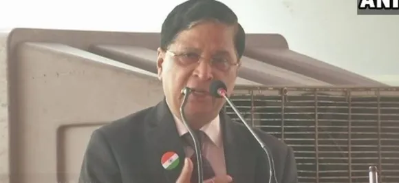 स्वतंत्रता दिवस समारोह में बोले CJI, संस्थाओं को तोड़ना आसान लेकिन चलाना मुश्किल