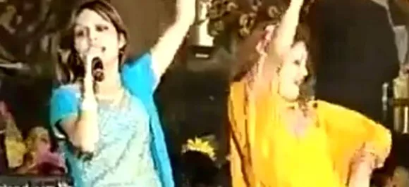 इस फेमस बॉलीवुड सिंगर का पुराना वीडियो हुआ वायरल, कभी जगराते में गाती थीं भजन