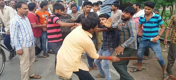 थम नहीं रहा कथित गोरक्षकों का आतंक, शामली में गाय तस्करी के आरोप में दो लोगों की पिटाई