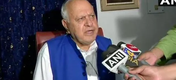 भारत माता की जय बोलने को लेकर फारूक़ अब्दुल्ला का विरोध, कहा- मैं डरने वाला नहीं
