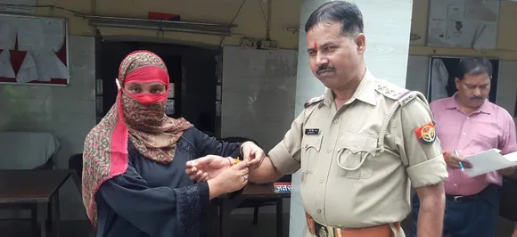 रक्षाबंधन पर मुस्लिम महिलाओं के राखी बांधने पर नाराज देवबंद ने जारी किया फरमान