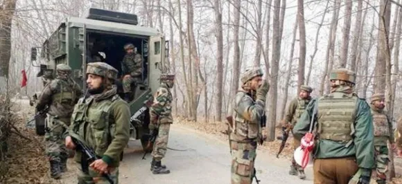 जम्मू-कश्मीर : शोपियां में आतंकियों ने किया बड़ा हमला, 4 पुलिसकर्मी शहीद