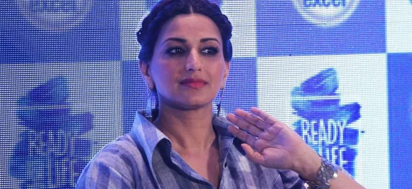 बीजेपी विधायक ने सोनाली बेंद्रे को जीते जी दे दी श्रद्धांजलि, एक्ट्रेस के पति ने दिया ये रिएक्शन