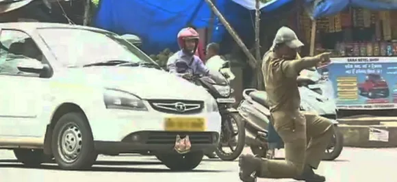 मिलिए भुवनेश्वर के 'डांसिंग कॉप' से, ब्रेक डांस से कुछ ऐसे कंट्रोल करते हैं ट्रैफिक, वायरल हुआ वीडियो