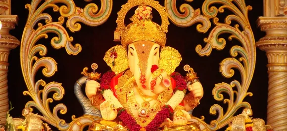 गणेश चतुर्थी 2018: बप्पा की रंग-बिरंगी मूर्तियों से गुलजार हुआ बाजार, आज से बरसाएंगे कृपा