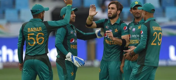 Asia Cup 2018: पाकिस्तान की विजयी शुरुआत, हांगकांग को 8 विकेट से हराया