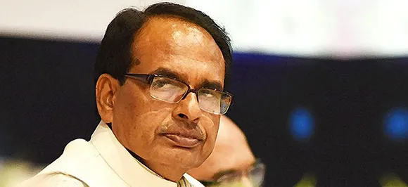 मध्य प्रदेश में शिवराज सिंह चौहान के काफिले पर फिर से पथराव, दो जवान घायल